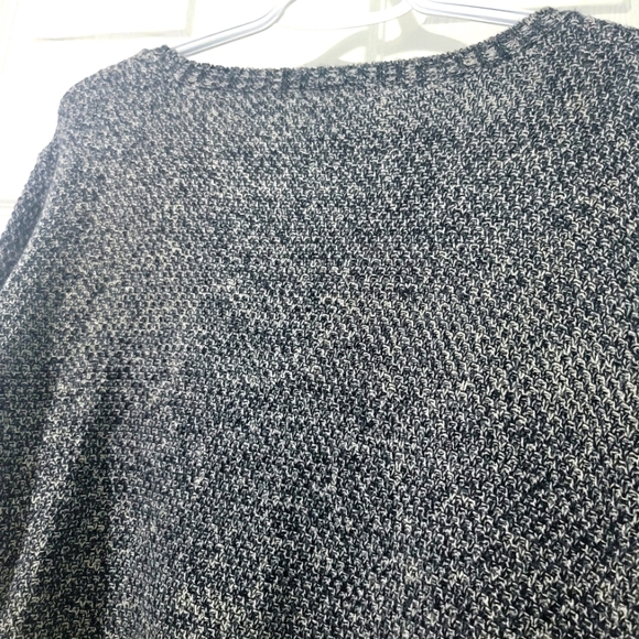 Rue21 Women Pullover Sweater Woven Black w/Silver Size L - Picture 4 of 10